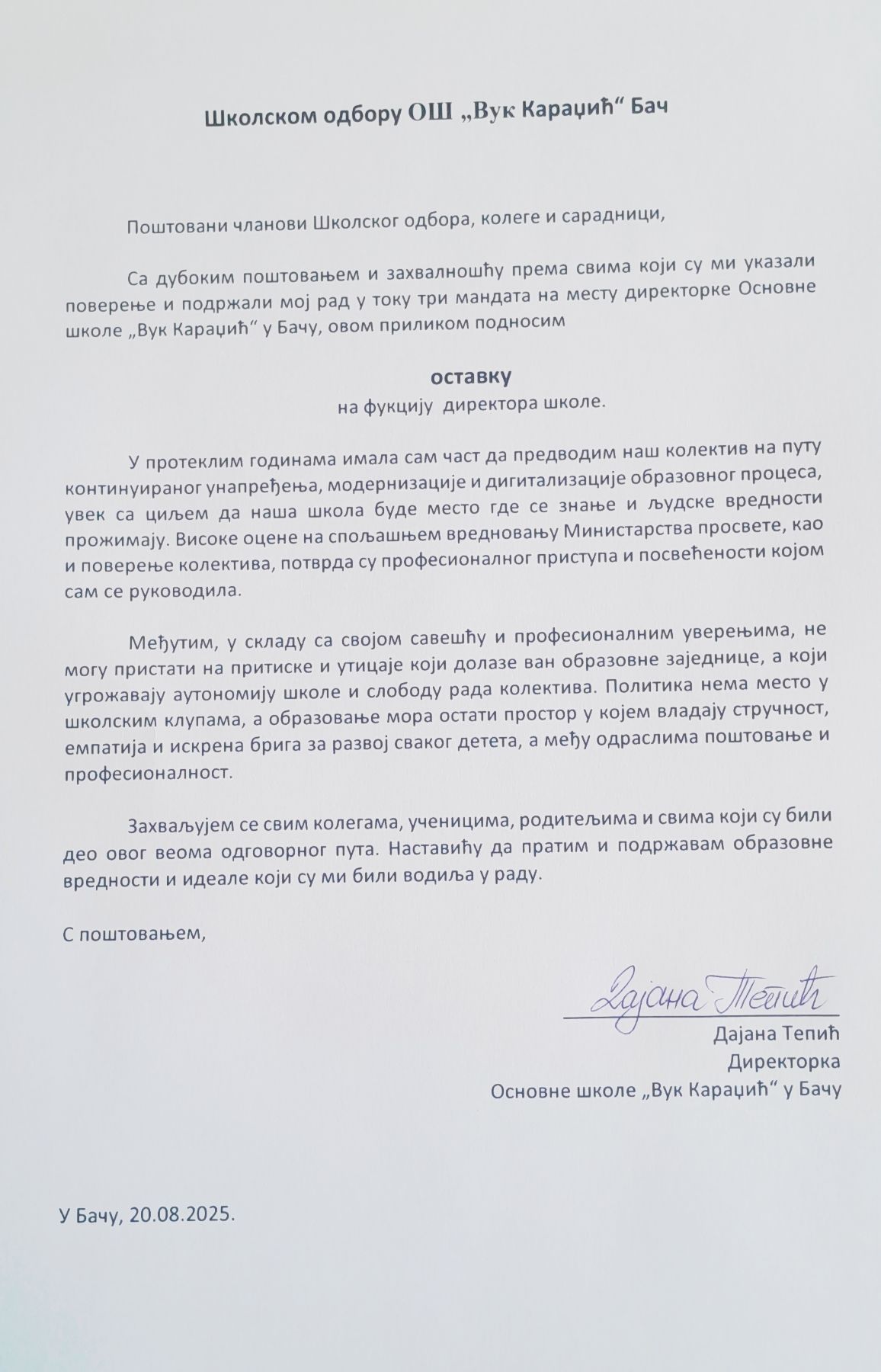 direktorka podnela ostavku 