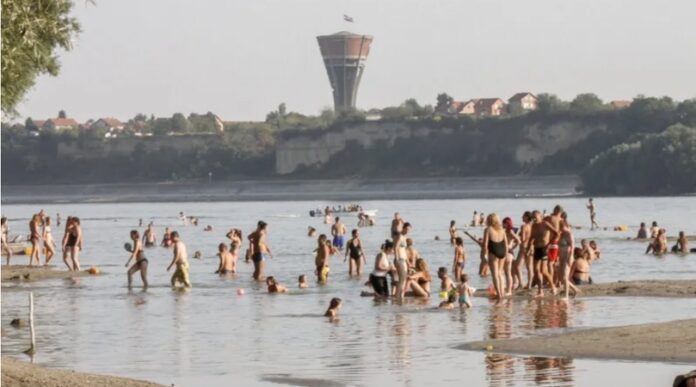 Vukovarska ada