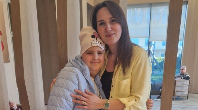 Elena Nikolić Elena Nikolić