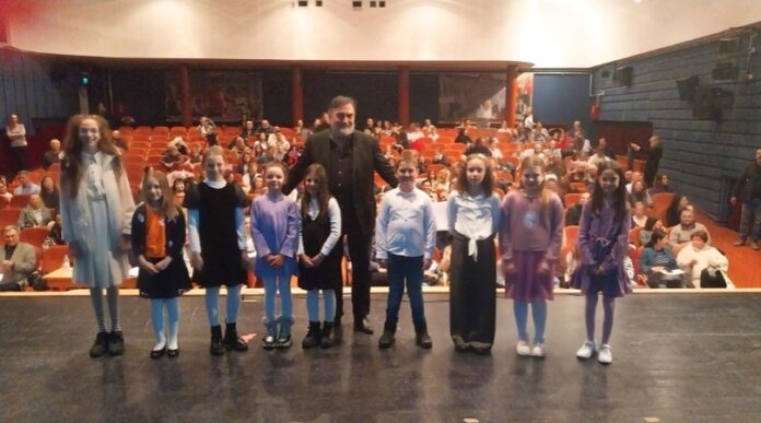 Zonska smotra recitatora u Baču Zonska smotra recitatora u Baču