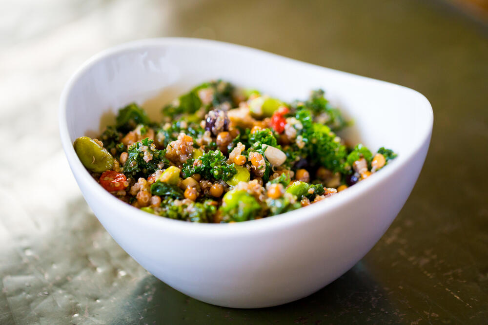 Kinoa salata