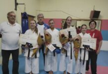 Чланови Карате клуба „Славија“ успешно положили испите за нова звања Karate Klub Slavija, dodela crnih pojasa