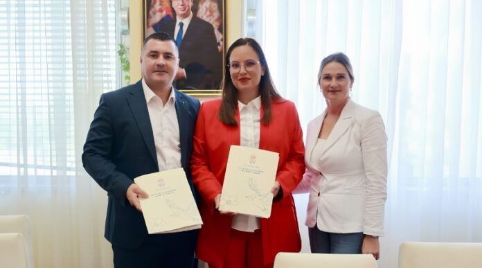 Mali Bač, kanalizacija Mali Bač, kanalizacija